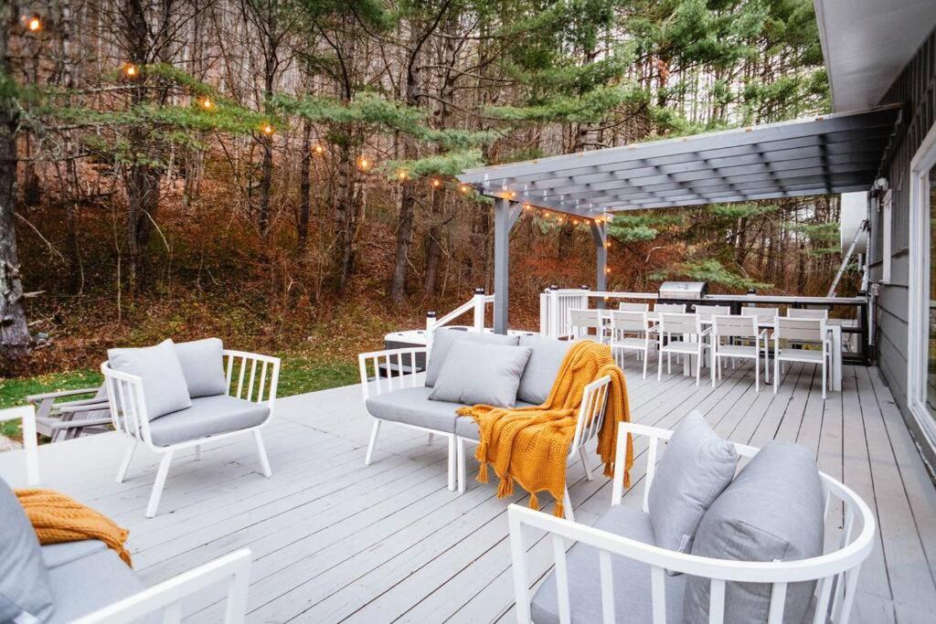 Prattvilla -catskill -mountain Escape 5 Bedroom ,3 Bath With Hot Tub Villa *